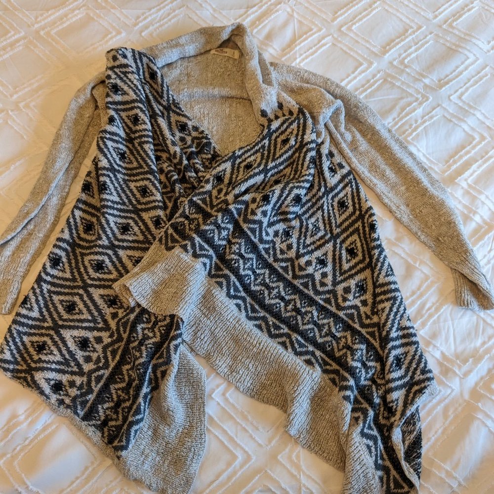Hollister Cardigan Wrap